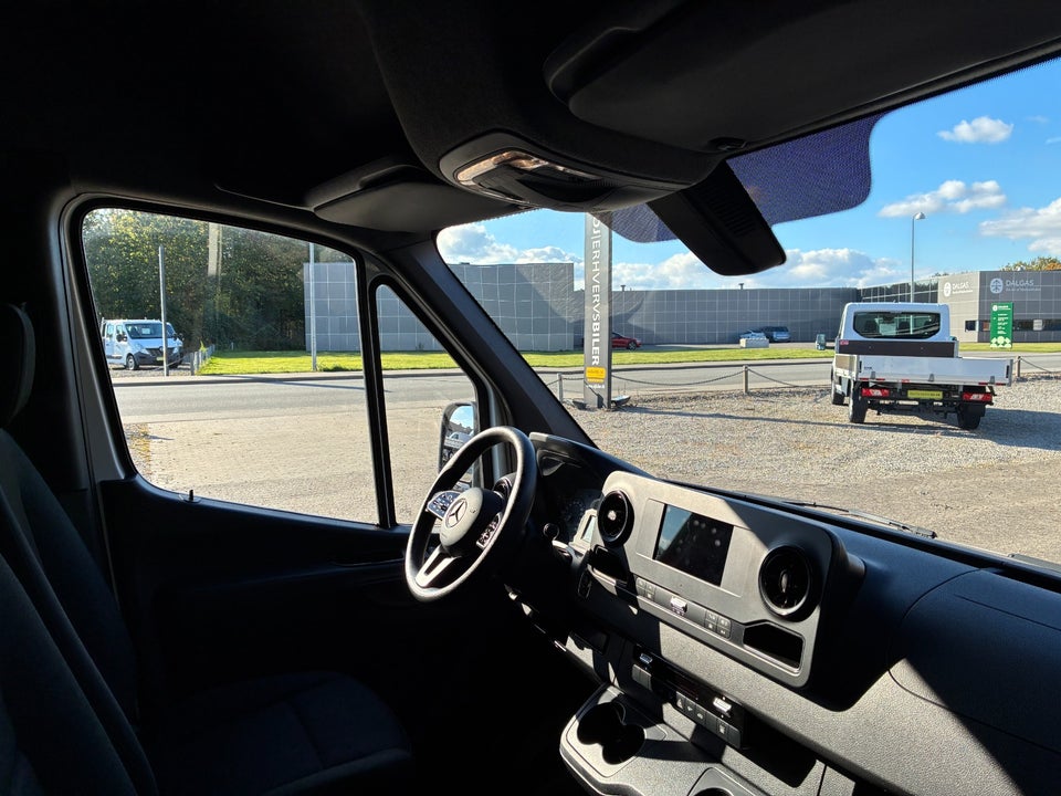 Mercedes Sprinter 317 2,0 CDi A2 Kassevogn aut. RWD