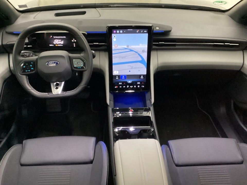 Ford Capri 77 Premium Extended Range 5d