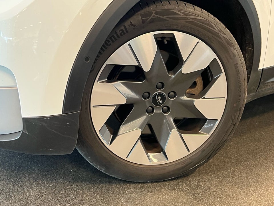 Ford Explorer 79 Premium Extended Range AWD 5d