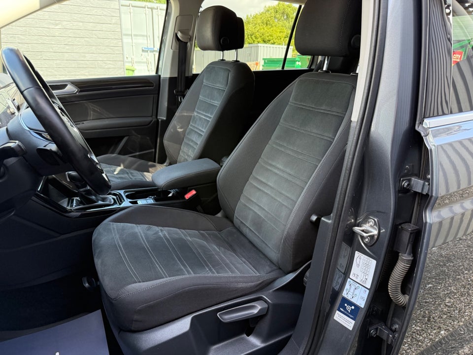 VW Touran 1,4 TSi 150 Highline DSG 7prs 5d