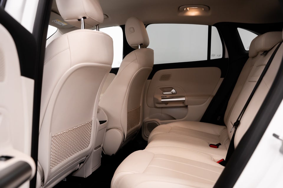 Mercedes EQA250+ Progressive 5d