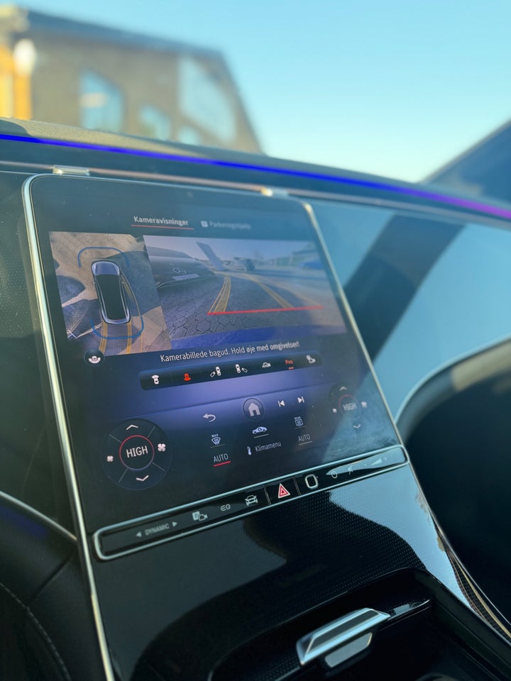 Mercedes EQE300 AMG Line 4d