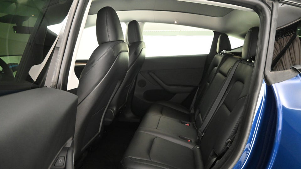 Tesla Model Y Long Range AWD 5d