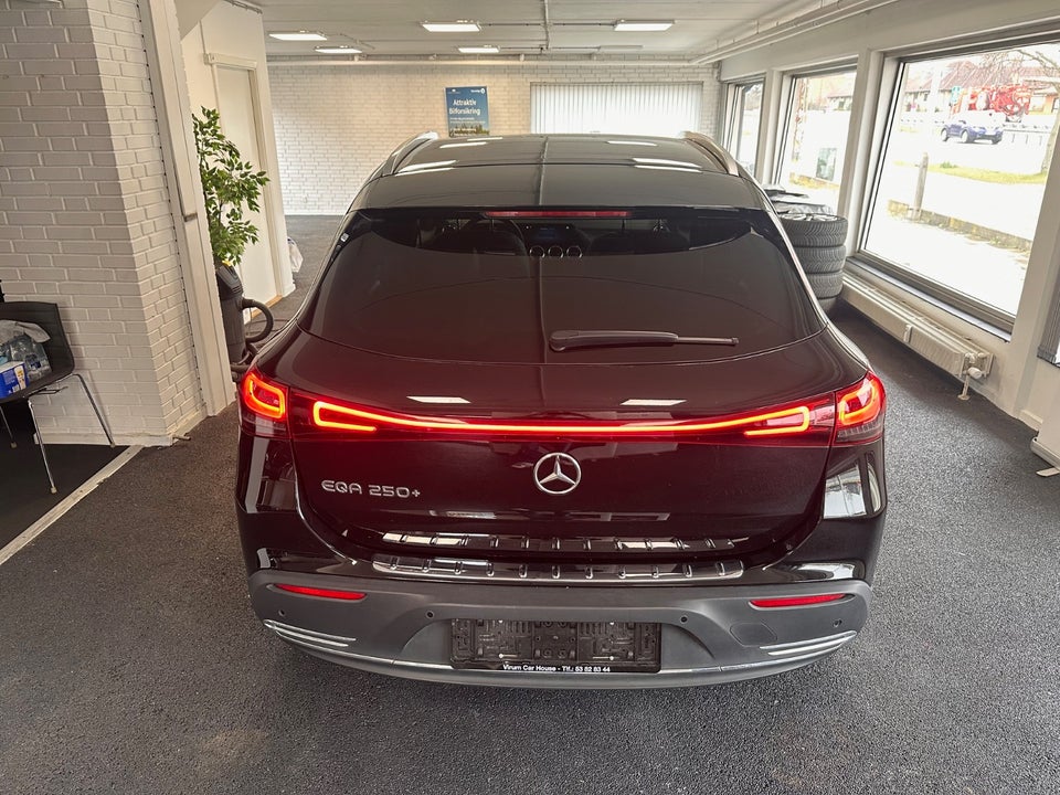 Mercedes EQA250+ Progressive 5d