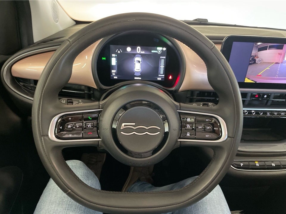 Fiat 500e 42 Lusso Cabrio 2d