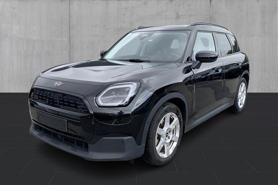 MINI Countryman E Classic Trim M 5d