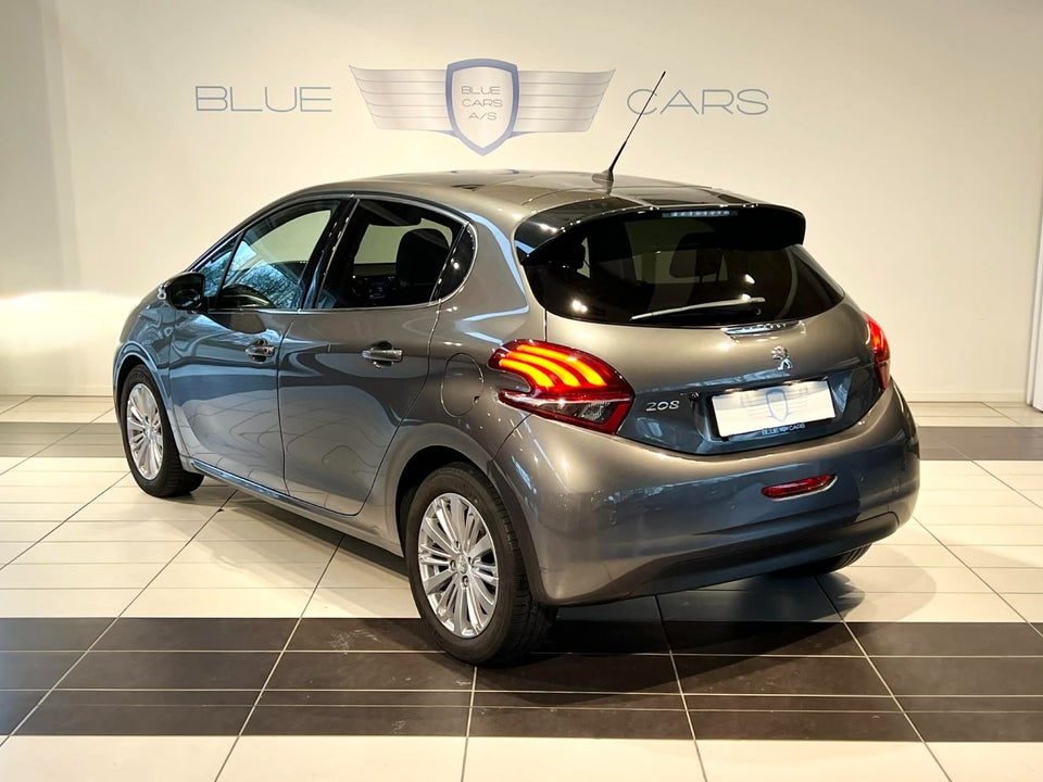Peugeot 208 1,6 BlueHDi 100 Allure Sky 5d