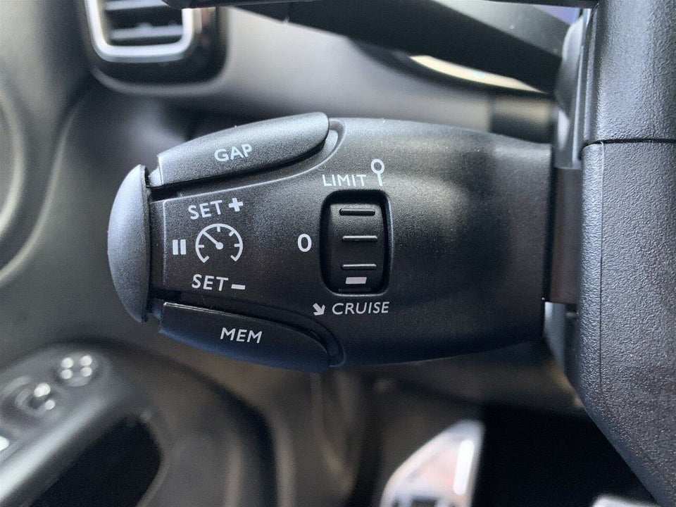 Citroën C5 Aircross 1,6 Hybrid Shine Sport EAT8 5d