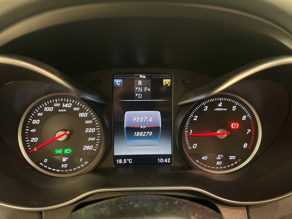 Mercedes C200 2,0 Business stc. aut. 5d