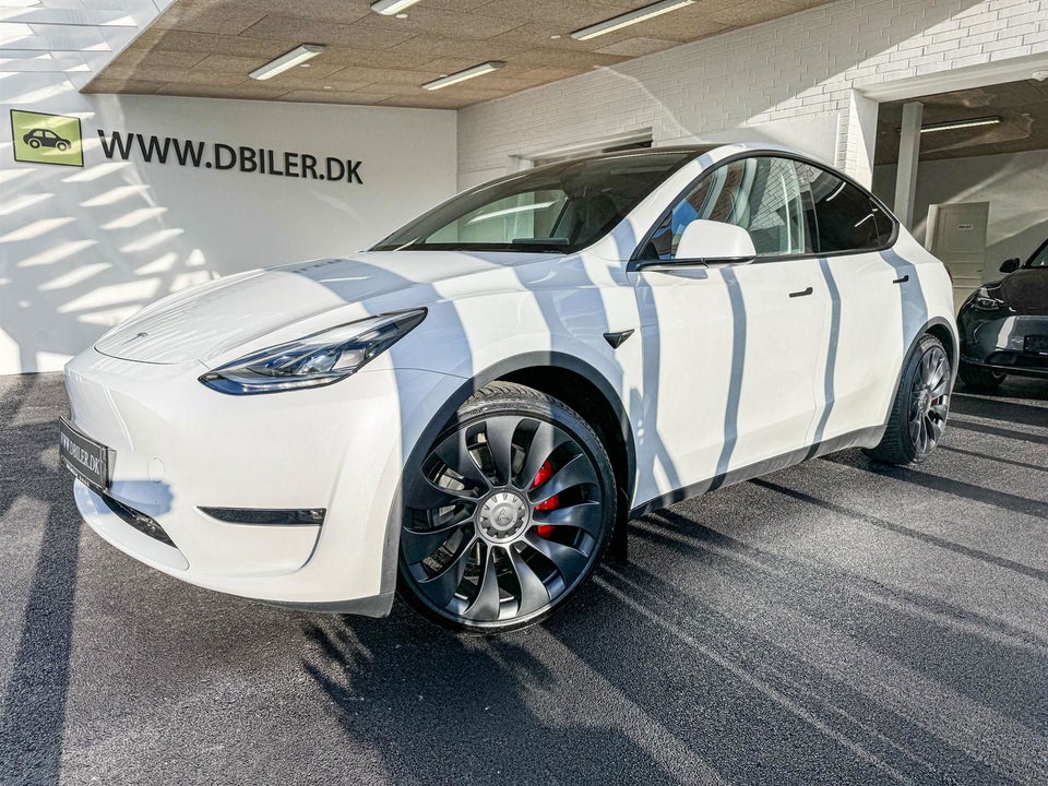 Tesla Model Y Performance AWD 5d