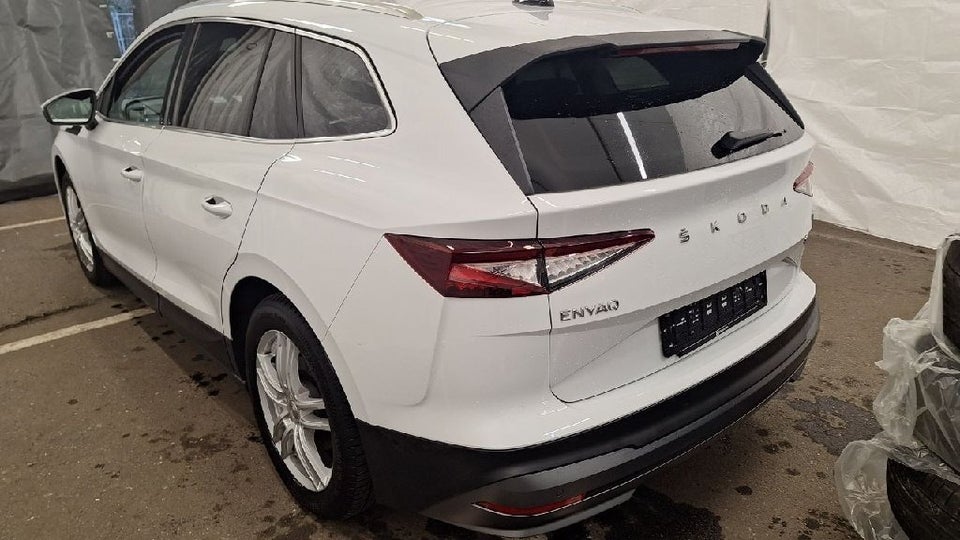 Skoda Enyaq 80 iV Plus Loft 5d