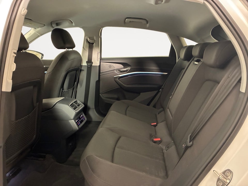 Audi Q8 e-tron 50 Prestige quattro 5d