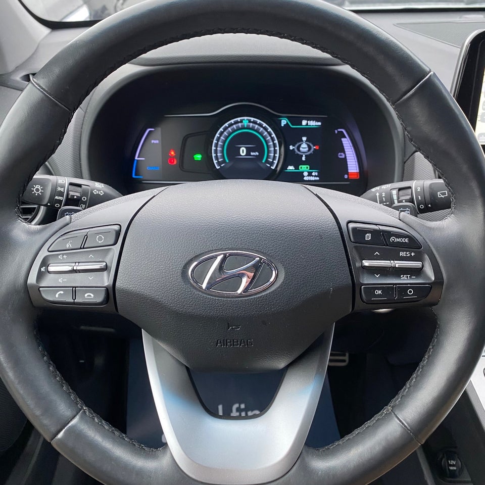Hyundai Kona 39 EV Advanced 5d