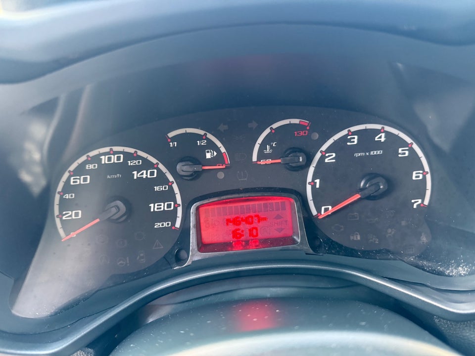 Ford Ka 1,2 Titanium 3d