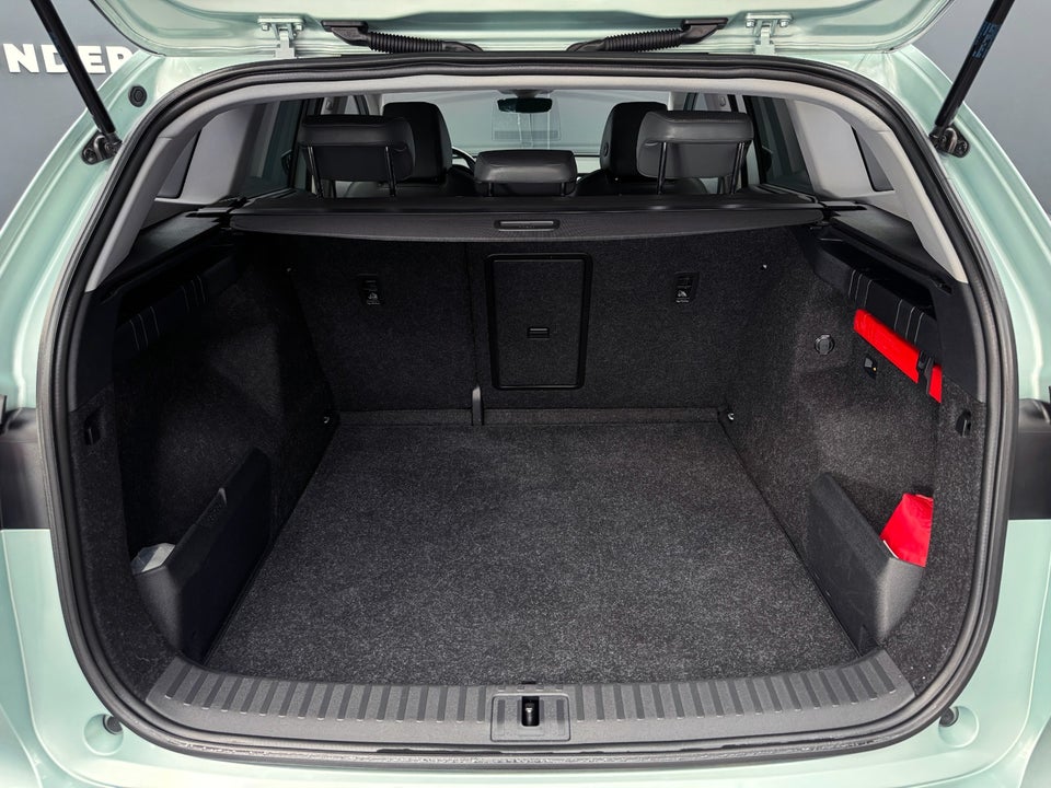 Skoda Enyaq 80 iV Lounge 5d