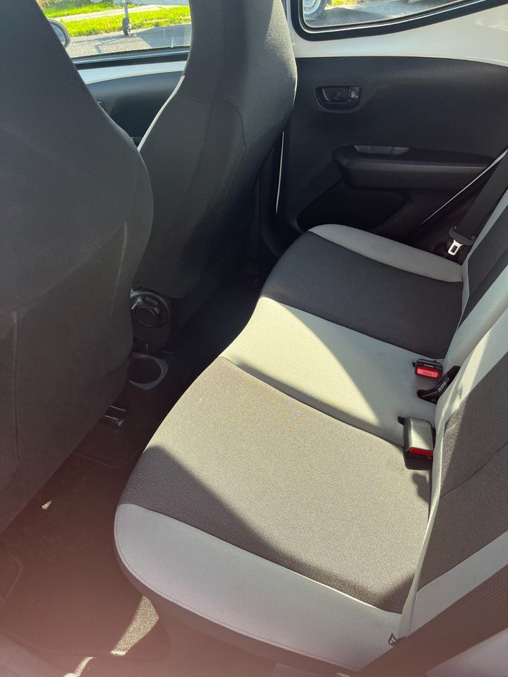 Toyota Aygo 1,0 VVT-i x-cite 5d