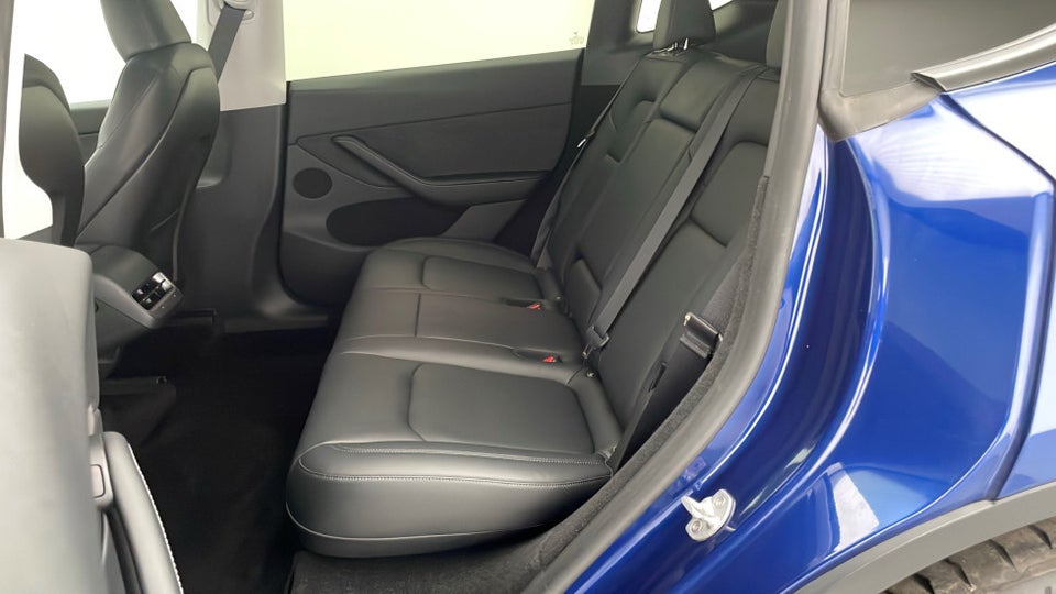 Tesla Model Y Long Range AWD 5d