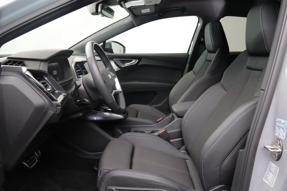 Audi Q4 e-tron 45 S-line Sportback 5d
