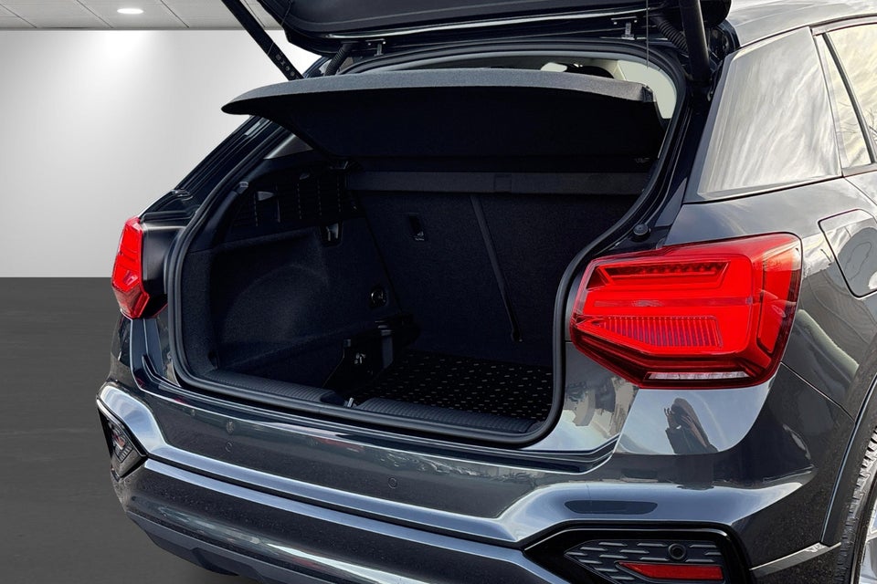 Audi Q2 35 TFSi Prestige S-tr. 5d