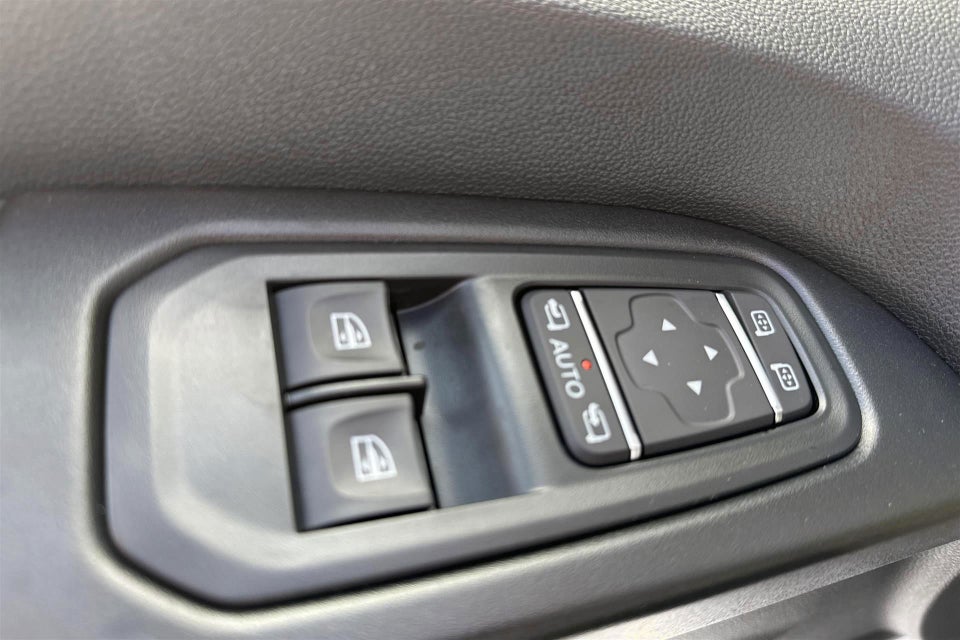 Nissan Primastar 2,0 dCi 150 L2H1 N-Connecta Van