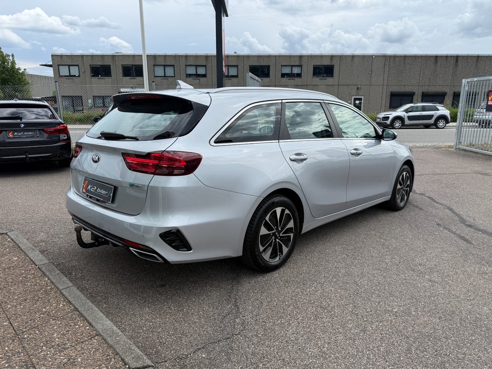 Kia Ceed 1,6 PHEV Prestige SW DCT 5d