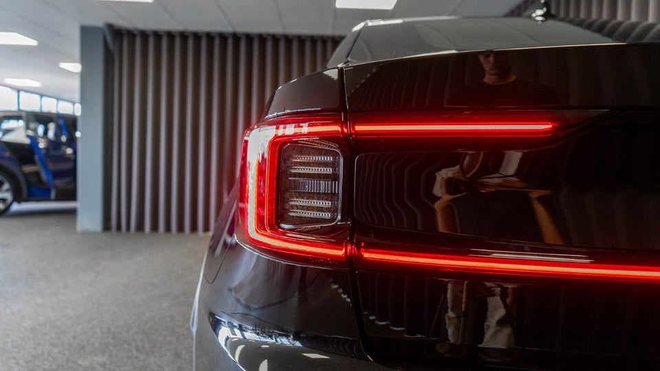 Polestar 2 Long Range AWD 5d