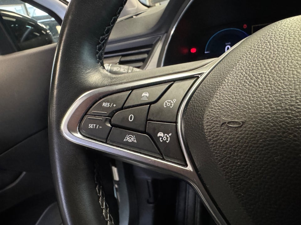 Renault Captur 1,6 E-Tech Intens 5d