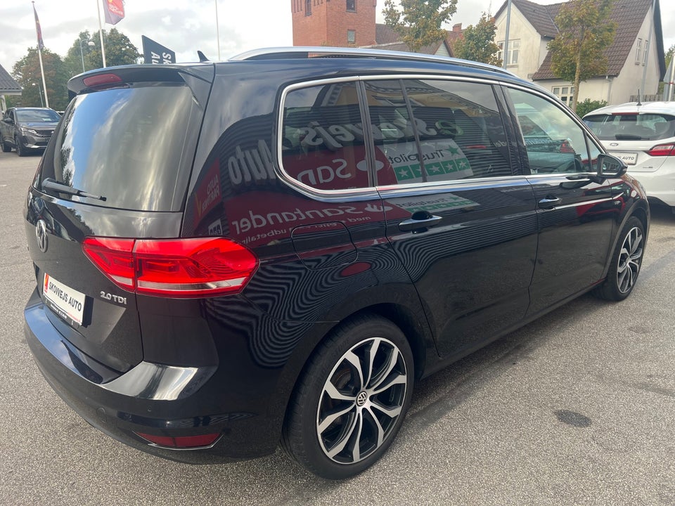 VW Touran 2,0 TDi 150 Highline DSG 7prs 5d