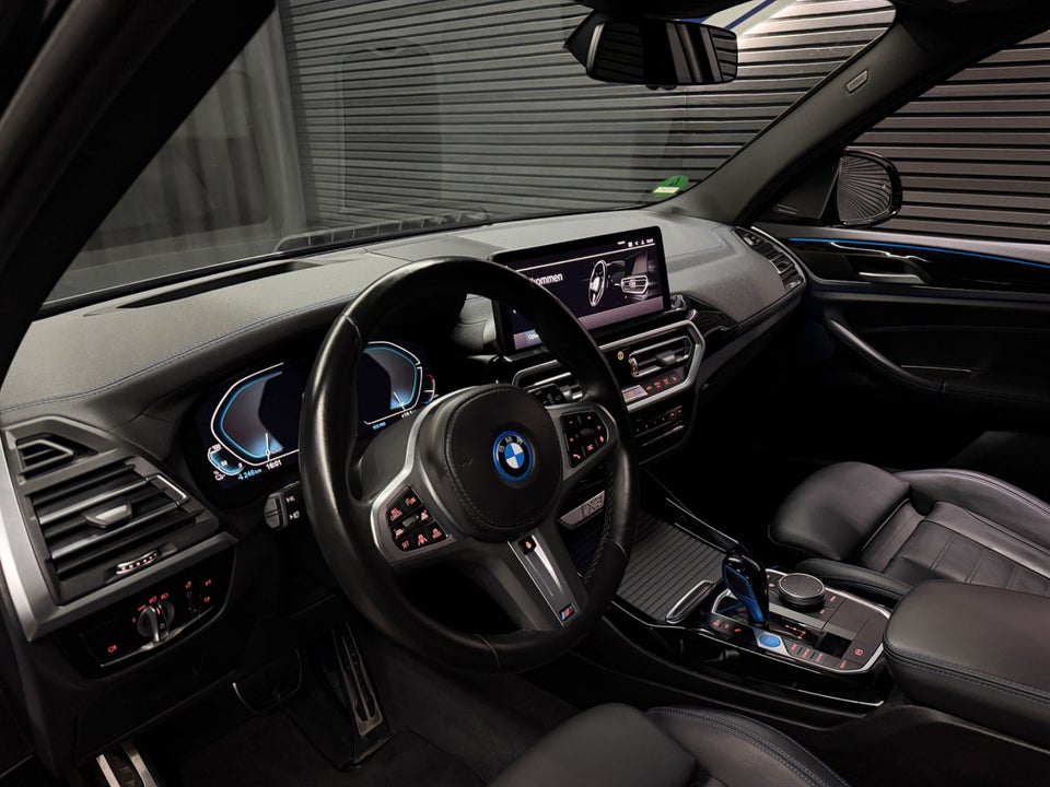 BMW iX3 Charged Plus M-Sport 5d
