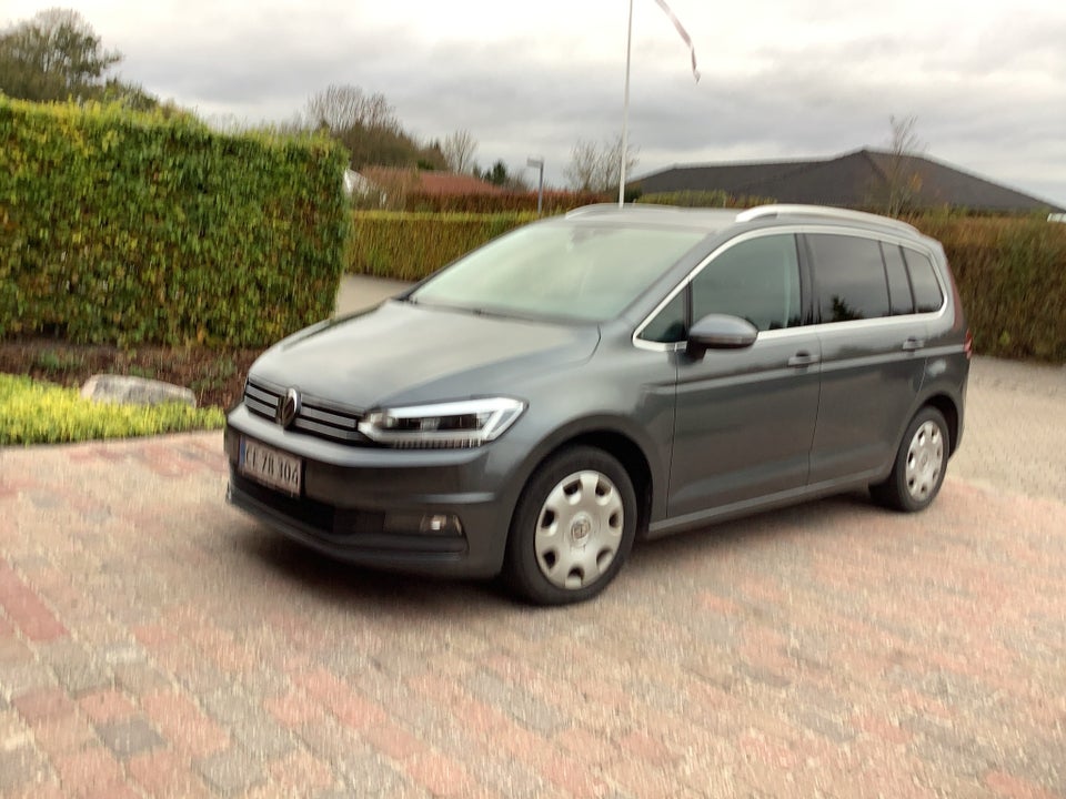 VW Touran 2,0 TDi 150 Highline DSG 7prs 5d