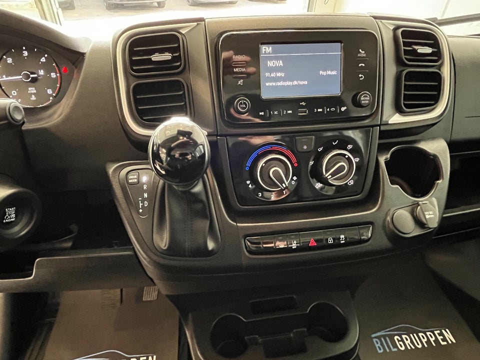 Peugeot Boxer 335 2,2 BlueHDi 140 L3 Premium EAT8 2d