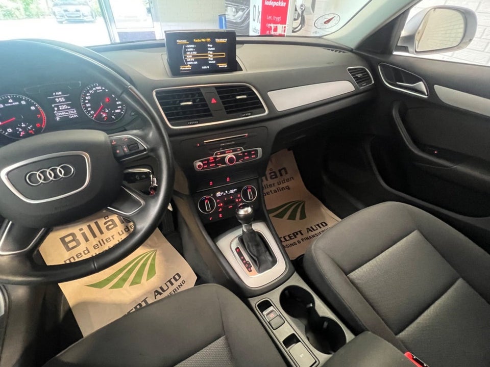 Audi Q3 1,4 TFSi 150 S-tr. 5d