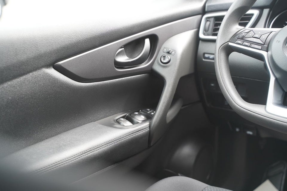 Nissan Qashqai 1,5 dCi 115 Visia 5d