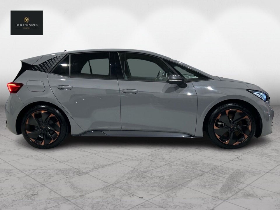 Cupra Born 59 e-Boost 5d