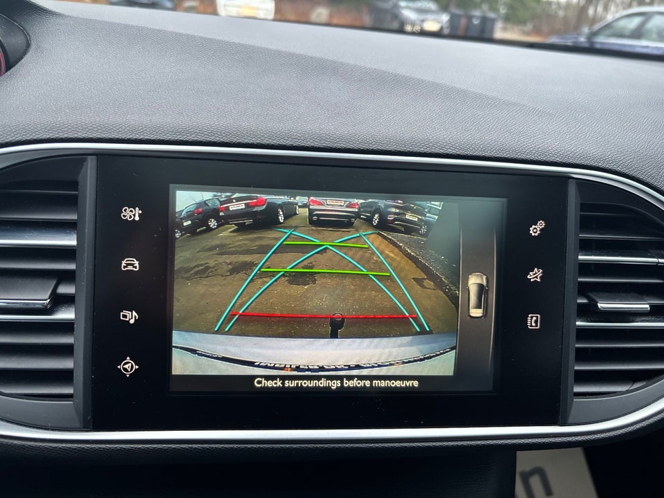 Peugeot 308 2,0 BlueHDi 150 Allure Sky SW EAT6 5d