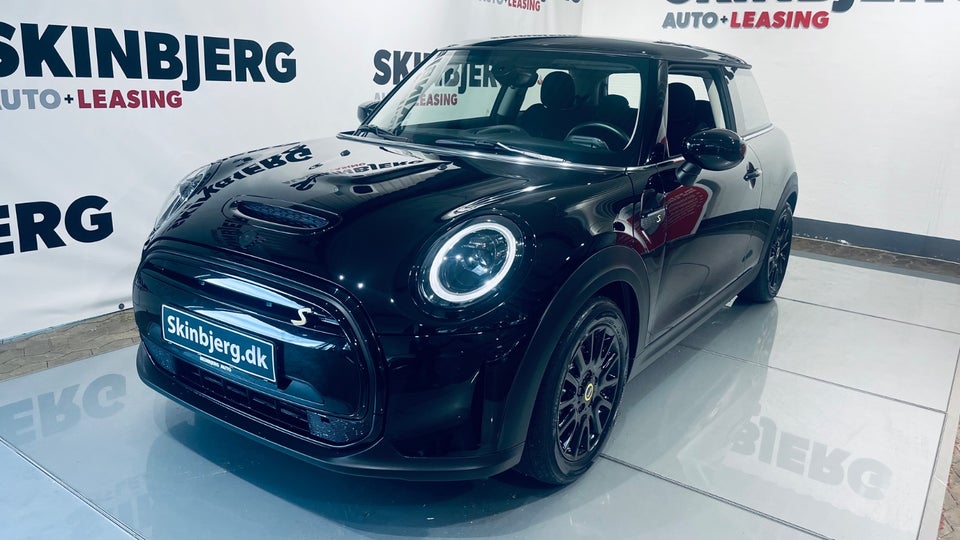 MINI Cooper SE Classic Trim 3d