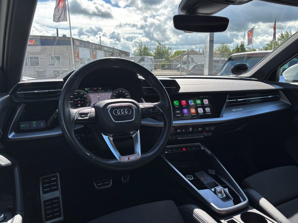 Audi A3 40 TFSi e S-line Sportback S-tr. 5d