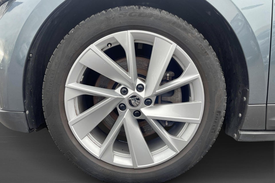 Skoda Enyaq 80 iV 5d