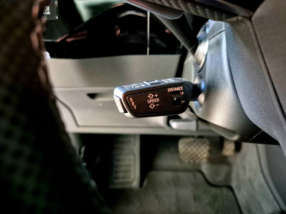 Audi e-tron 55 S-line Sportback quattro 5d