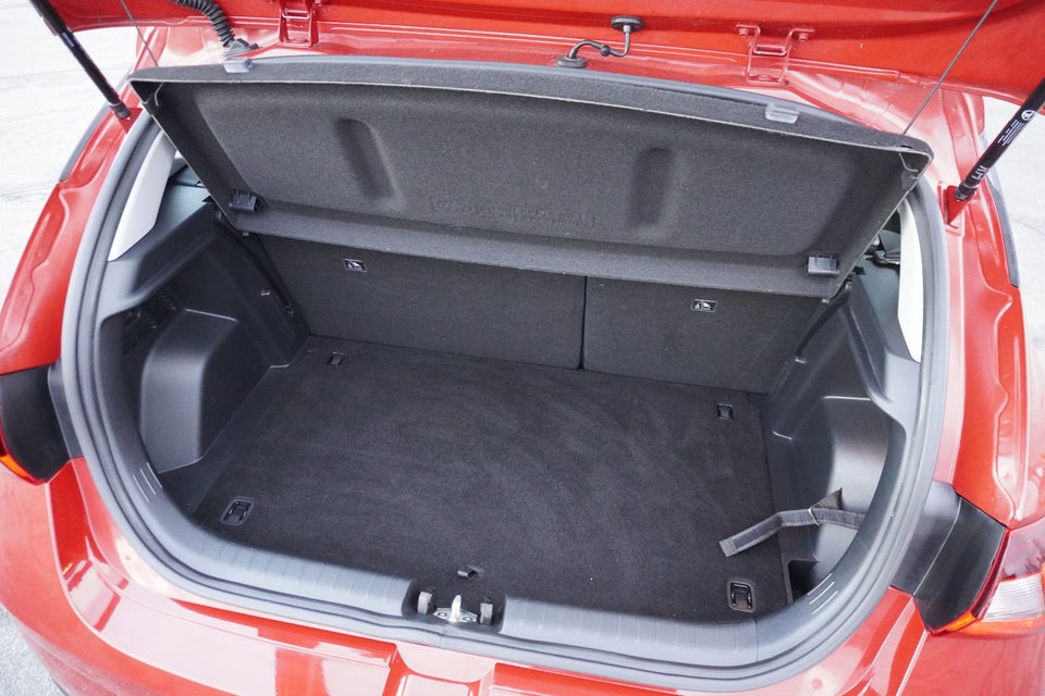 Hyundai i20 1,0 T-GDi Essential 5d