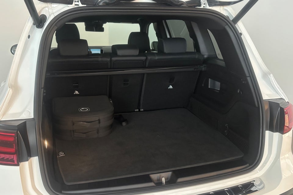Mercedes EQB250+ Progressive 5d