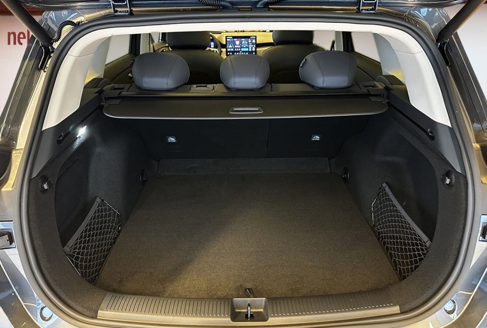 MG MGS6 77 Luxury Long Range 5d