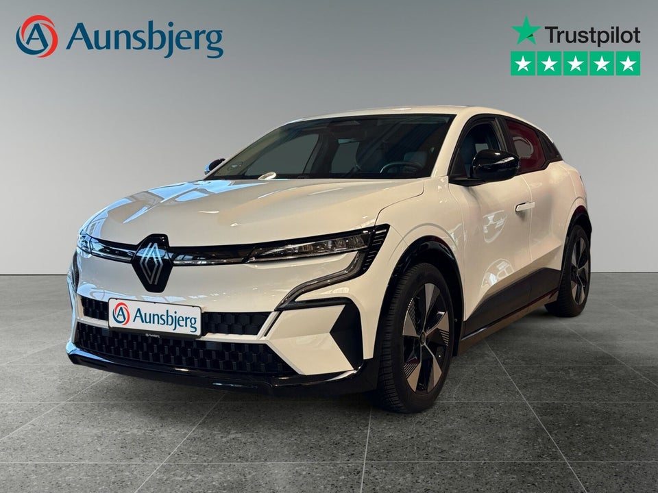 Renault Megane E-Tech 40 Equilibre 5d