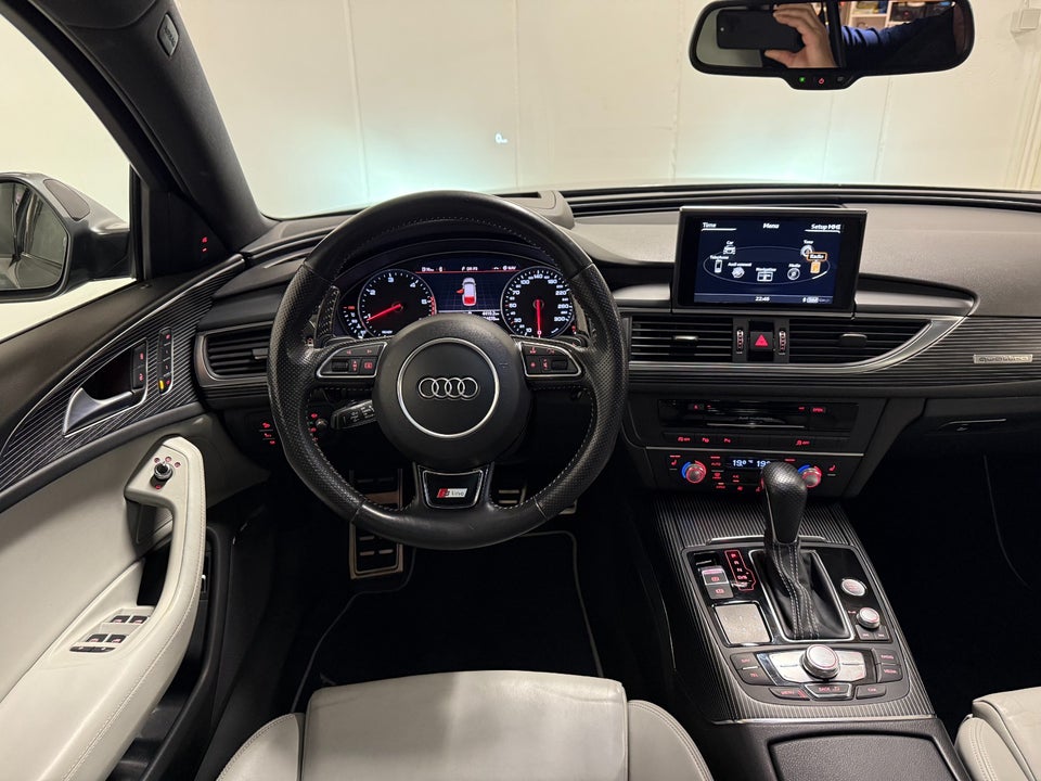 Audi A6 3,0 TDi 320 Avant quattro Tiptr. Van 5d