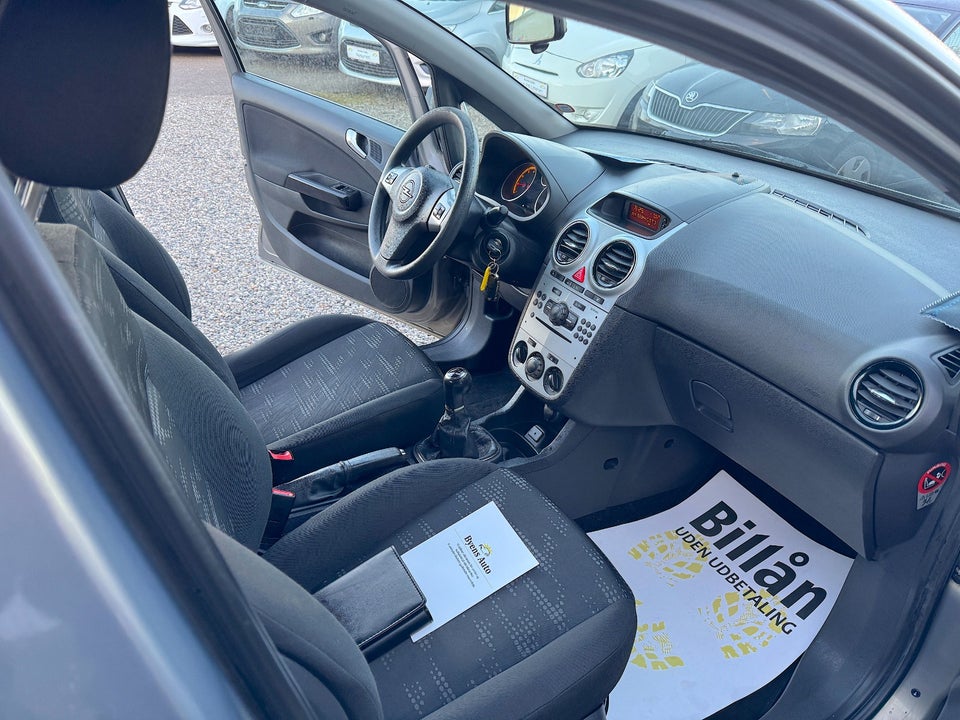 Opel Corsa 1,0 12V Enjoy 5d