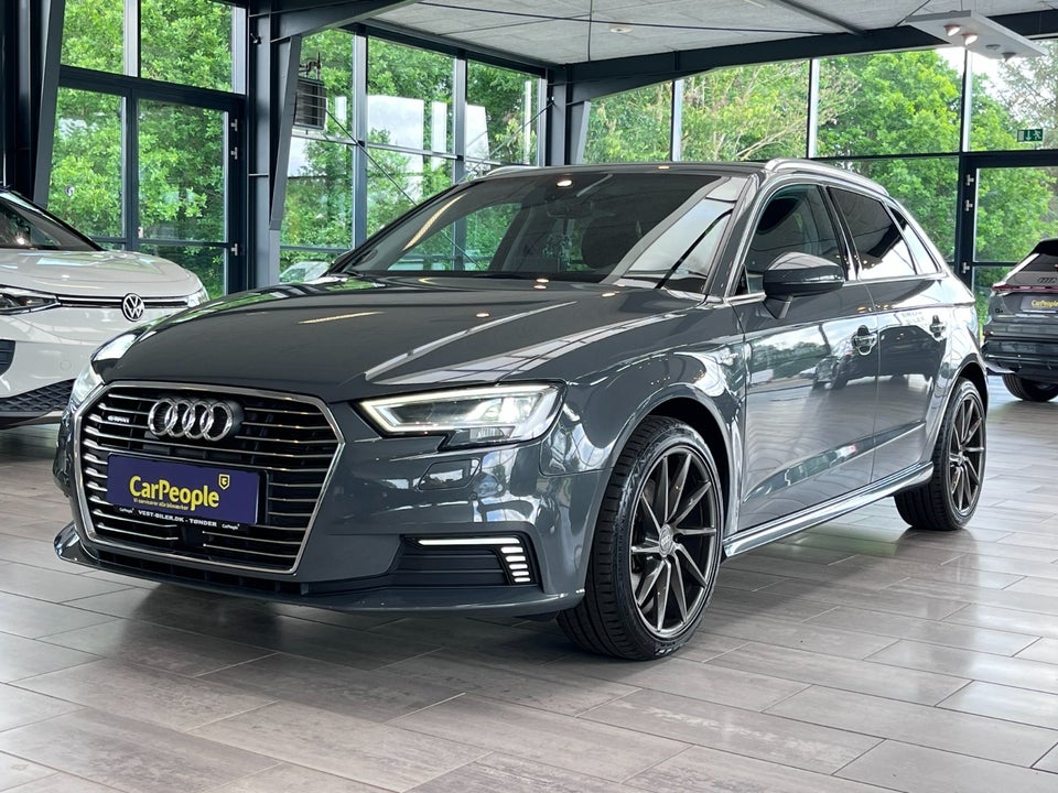 Audi A3 1,4 e-tron Sportback S-tr. 5d