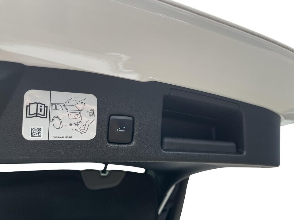 Ford Kuga 2,5 PHEV ST-Line X CVT 5d