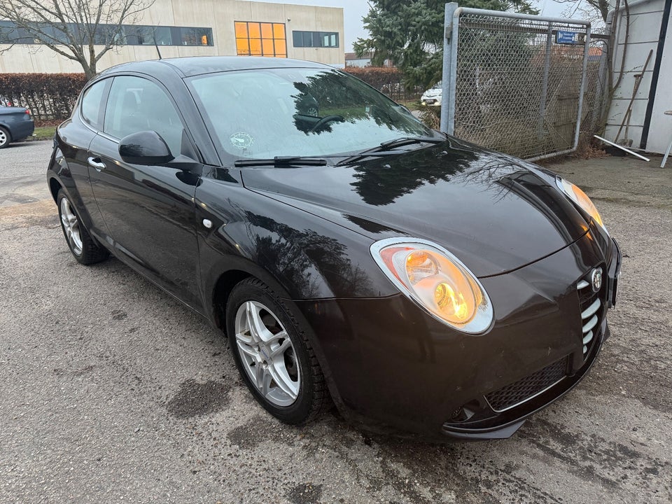 Alfa Romeo MiTo 1,3 JTD 95 Distinctive 3d