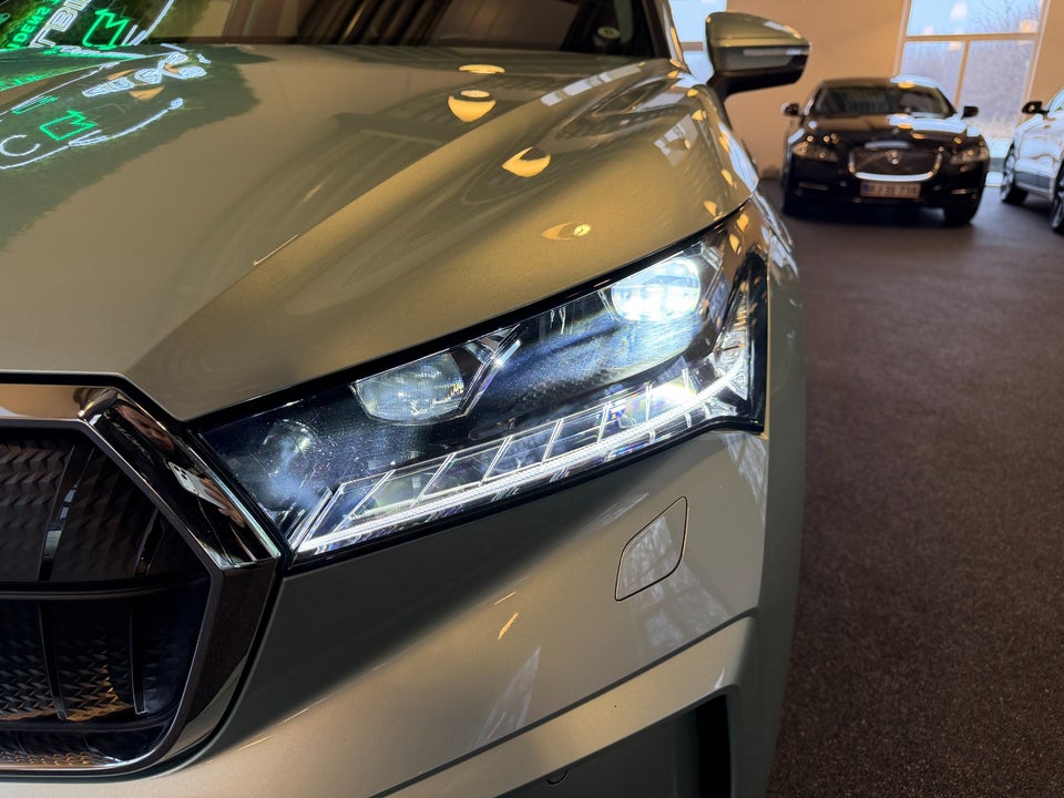 Skoda Enyaq 80 iV Suite 5d