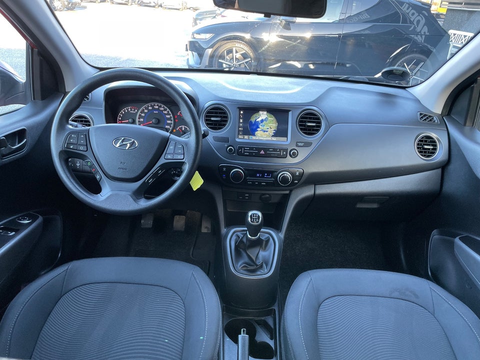 Hyundai i10 1,0 Touch 5d